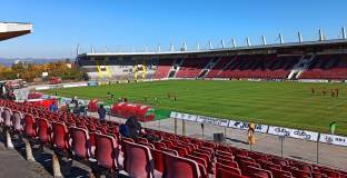 Локо София се завръща в 